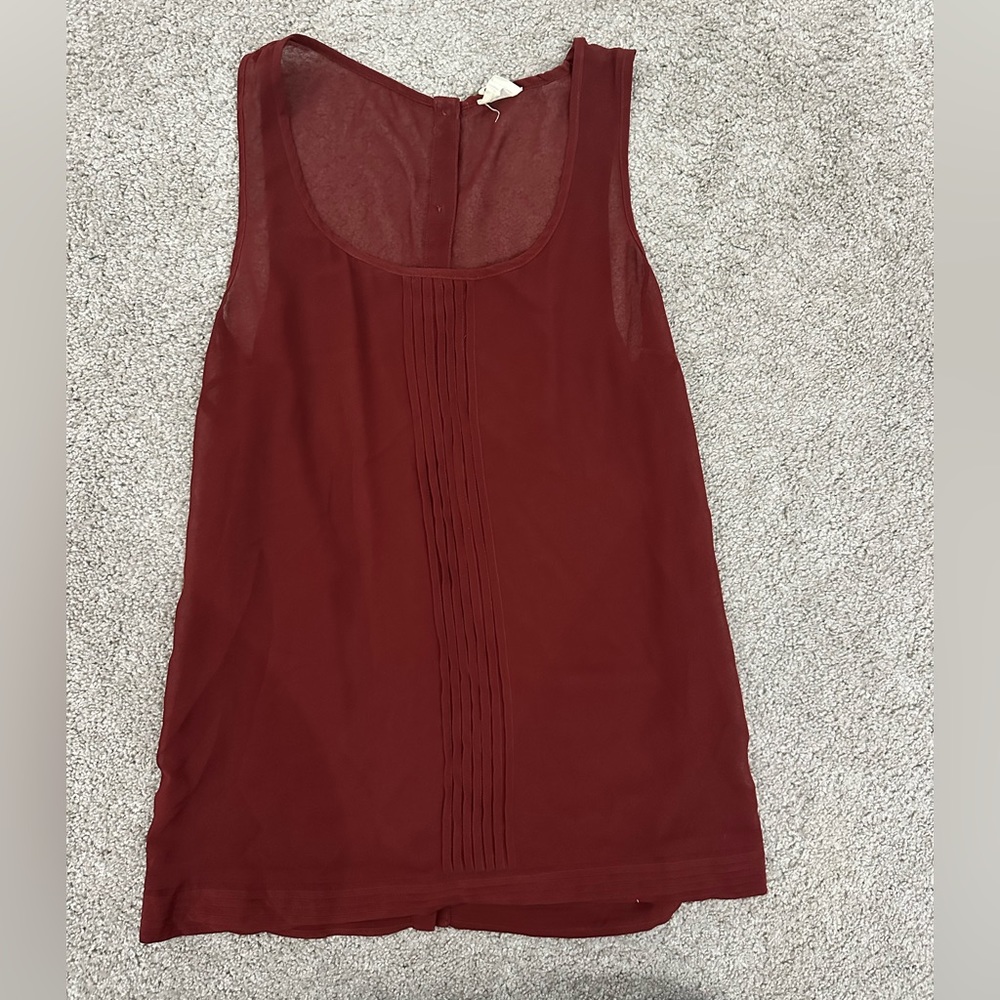 Cute tank top!